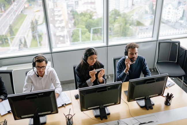 Bouygues Télécom initie une réorganisation profonde, les salariés s'inquiètent