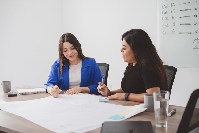 Entre humilité salariale et quête de flexibilité, un marché de l’emploi cadre en plein réalignement