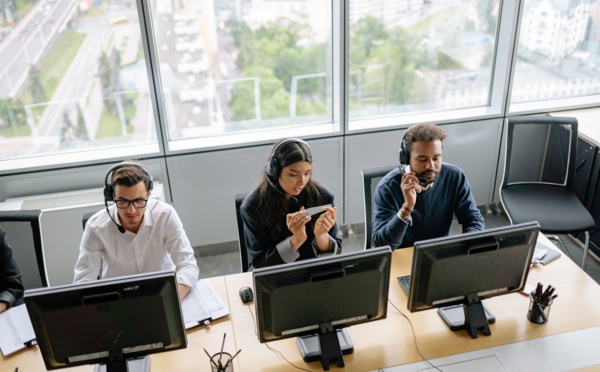 Bouygues Télécom initie une réorganisation profonde, les salariés s'inquiètent